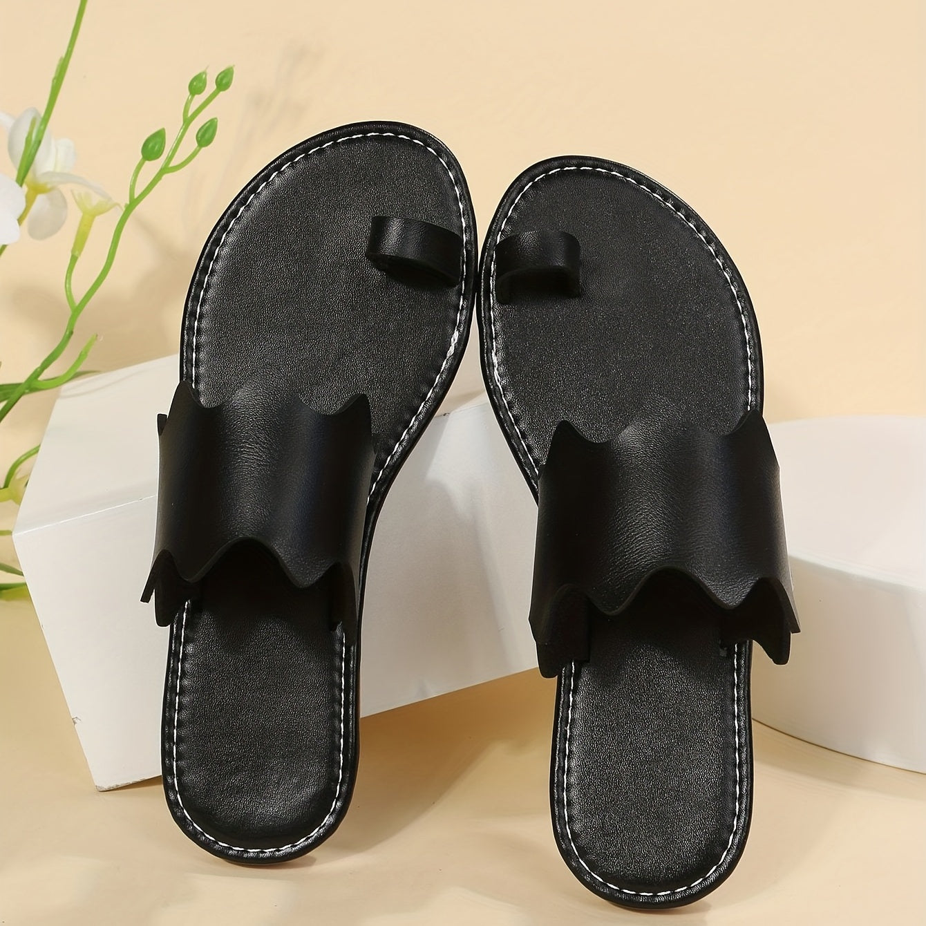 Women's Flat Slide Sandals