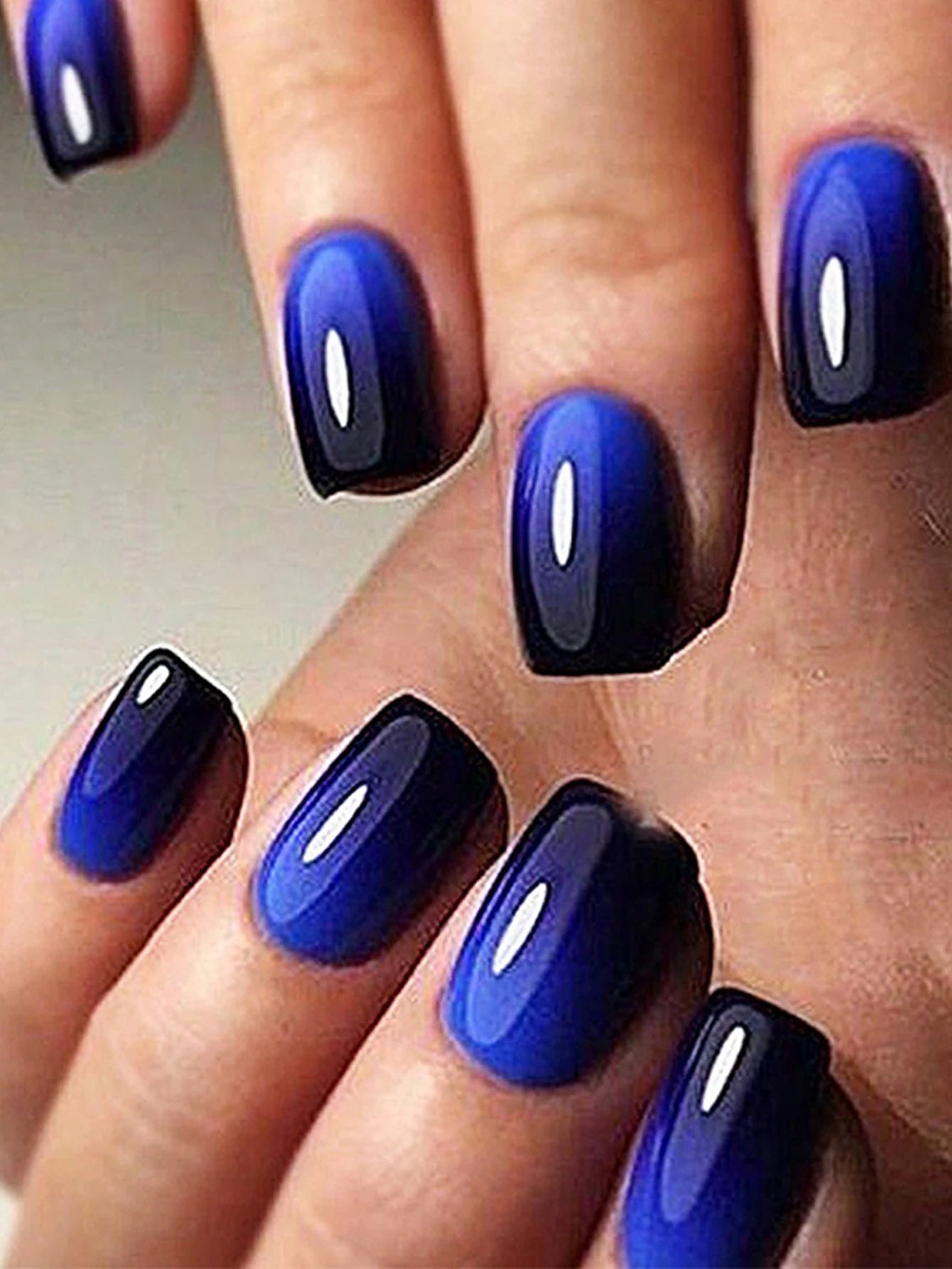ARTAUG ress On Nails Short Almond Red Wine (24 pcs)