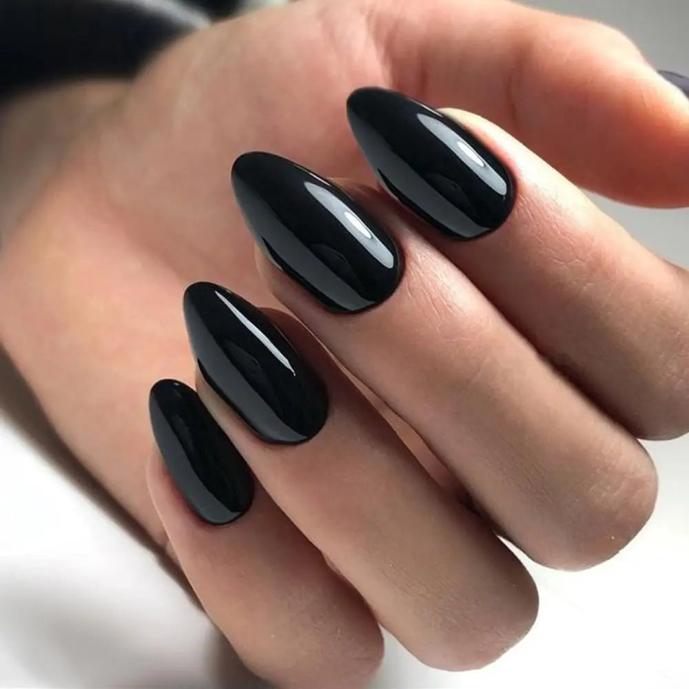 Medium Press On Nails Square Black (24 Pcs)