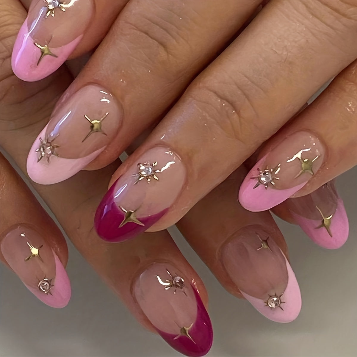 Glossy Short Oval Fake Nails (24pcs)