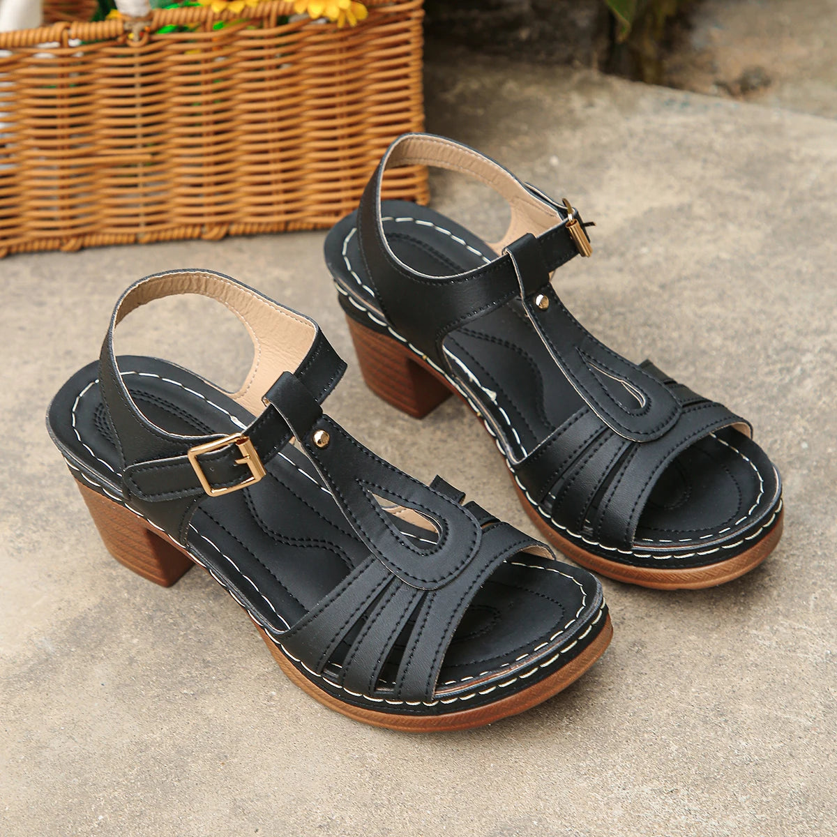high-heeled sandals